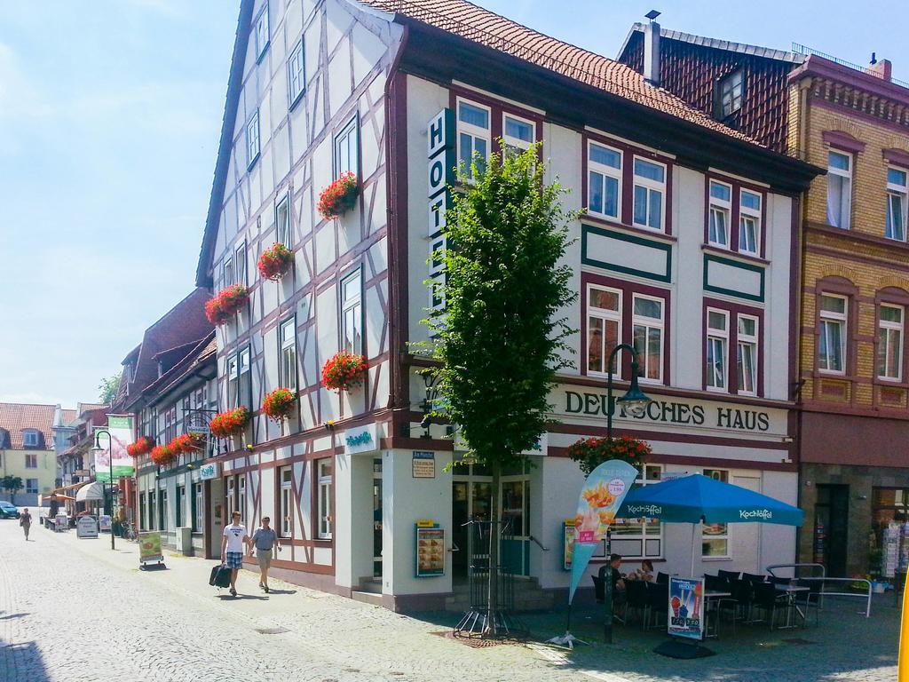 Hotel Deutsches Haus Нортхайм Экстерьер фото